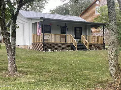105 Lakeshore View Dr, Kingston, TN 37763