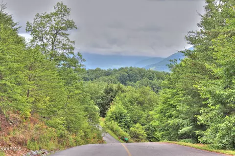15 Stackstone Rd, Sevierville, TN 37862 photo 20