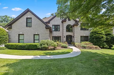 804 Oconnell Dr, Knoxville, TN 37934