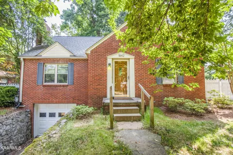 1842 Ramsay St, Alcoa, TN 37701
