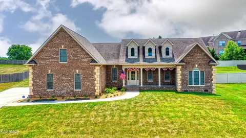 10324 Eagle Spring Ln, Knoxville, TN 37932