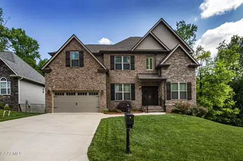9860 Chesney Hills Ln, Knoxville, TN 37931