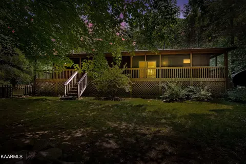 279 Sub Rd, Cosby, TN 37722