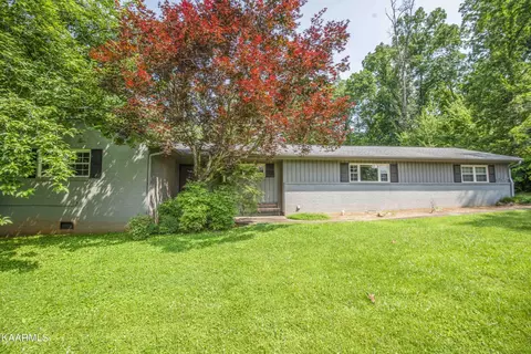 6805 Sheffield Dr, Knoxville, TN 37909