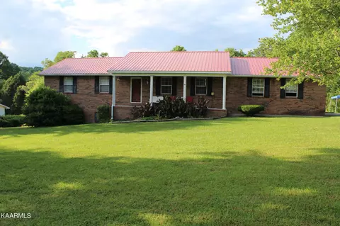 200 Washington Rd, Sweetwater, TN 37874