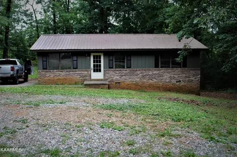 710 Dailey Ave, Loudon, TN 37774