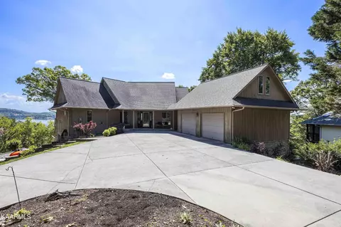 425 Lake Vista Ct, White Pine, TN 37890