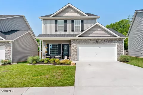 6725 Albatross Ln, Knoxville, TN 37921