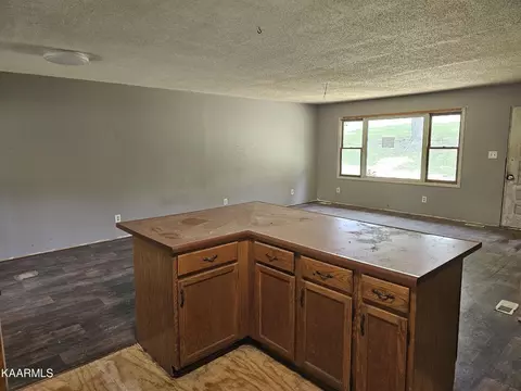 7230 Cherrybrook Ln, Talbott, TN 37877 photo 6