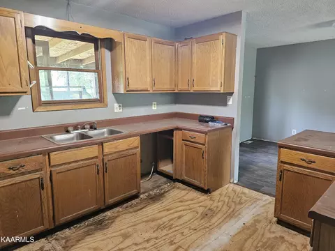 7230 Cherrybrook Ln, Talbott, TN 37877 photo 5