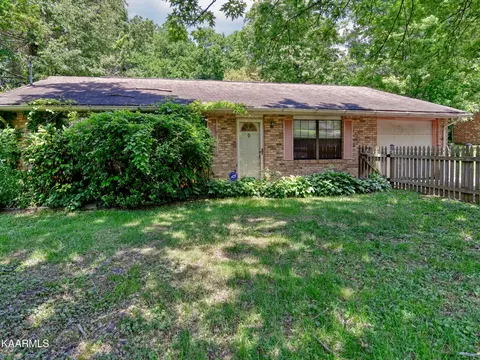 5607 Ridgetop Rd, Knoxville, TN 37921