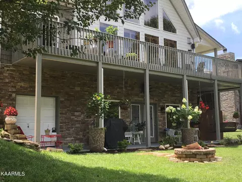 694 Ridge Circle Rd, Andersonville, TN 37705