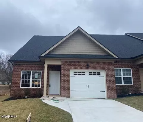 337 Jacksonian Way, Lenoir City, TN 37772
