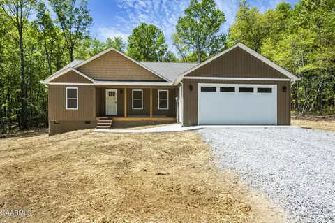 456 Saint Anthony Dr, Jamestown, TN 38556