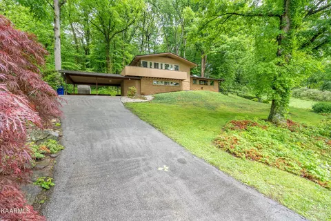 115 Lewis Ln, Oak Ridge, TN 37830