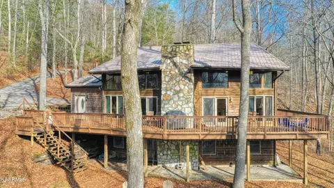 291 Norris Shores Dr, Sharps Chapel, TN 37866