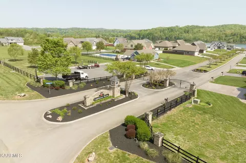 443 Cape Cod Lgt, Loudon, TN 37774 photo 29