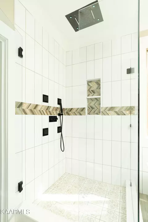 443 Cape Cod Lgt, Loudon, TN 37774 photo 14