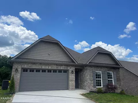 3857 Doral Dr, Maryville, TN 37801
