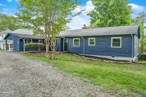 4809 E Governor John Sevier Hwy, Knoxville, TN 37914