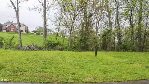 814 Hammock Ln, Knoxville, TN 37934
