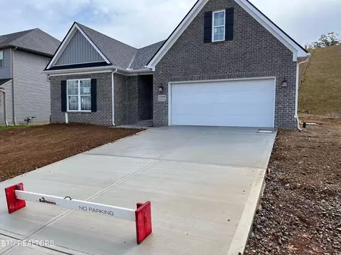 1800 Silver Chapel Dr, Knoxville, TN 37932