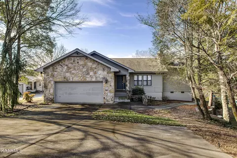 225 Chatuga Way, Loudon, TN 37774