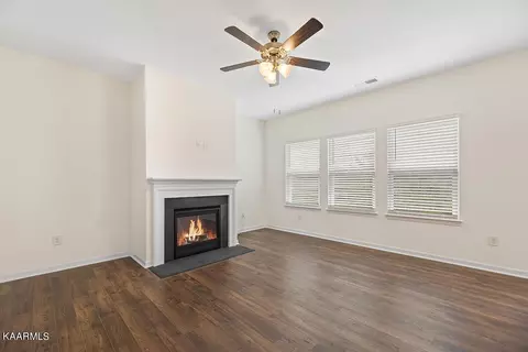 204 Ibis Loop Loop, Oak Ridge, TN 37830 photo 3