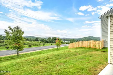 204 Ibis Loop Loop, Oak Ridge, TN 37830 photo 18