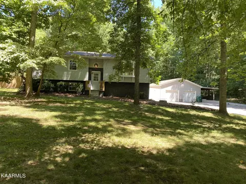 904 Gamble Dr, Heiskell, TN 37754 photo 1
