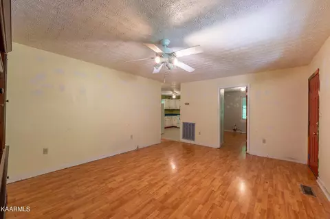 106 Guy Hamby Rd, Lancing, TN 37770 photo 6