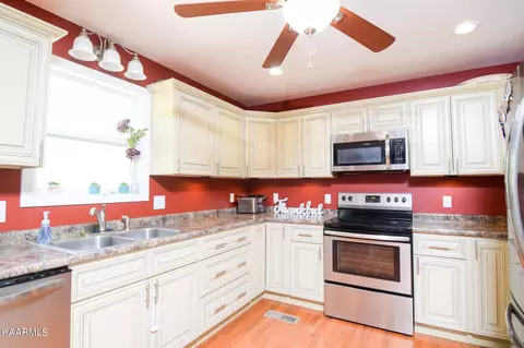 169 Scenic View Dr, Talbott, TN 37877 photo 13