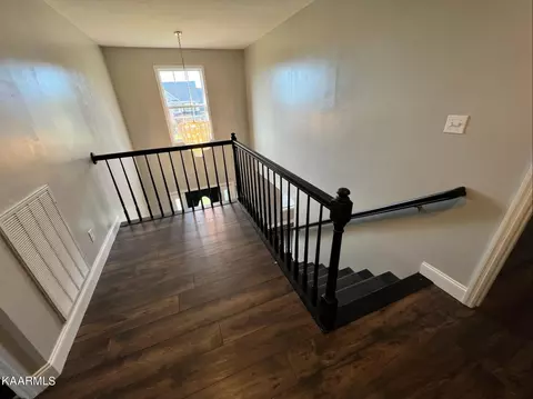 7525 Stonehenge Dr, Talbott, TN 37877 photo 12