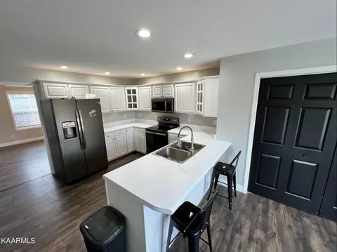 7525 Stonehenge Dr, Talbott, TN 37877 photo 10