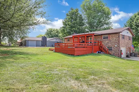 920 Crestview Dr, Talbott, TN 37877 photo 4