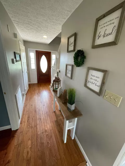 284 Greenbriar Rd, Talbott, TN 37877 photo 9