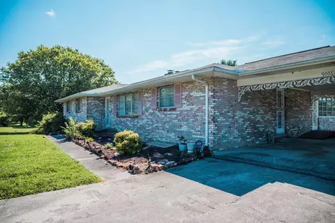 9006 Emory Rd, Corryton, TN 37721 photo 3
