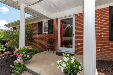7616 Emory Rd, Corryton, TN 37721 photo 2