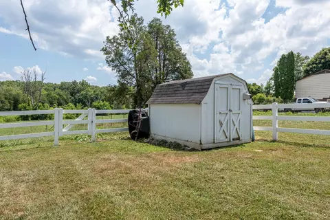 7616 Emory Rd, Corryton, TN 37721 photo 18