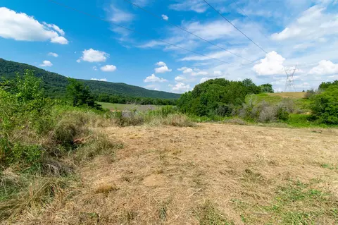 136 Mountain Rd, Luttrell, TN 37779 photo 8
