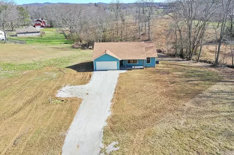 492 Stanley St, Oneida, TN 37841 photo 23
