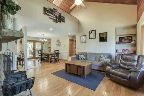 7838 Melanie Cir, Talbott, TN 37877 photo 4