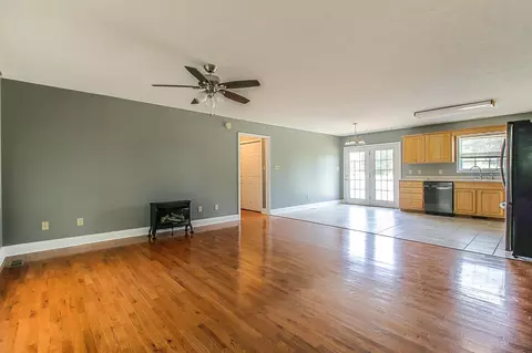 1973 Phagan Rd, Talbott, TN 37877 photo 5