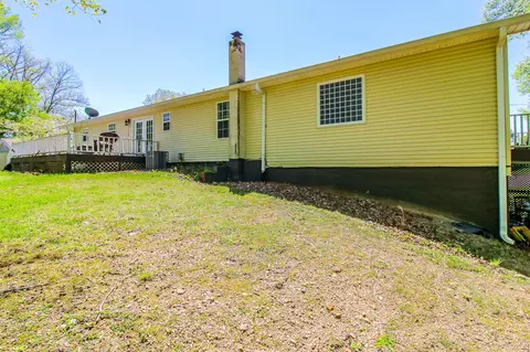 115 Blacksferry Loop, Clinton, TN 37716 photo 5
