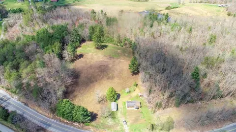 222 Genesis Rd, Lancing, TN 37770 photo 2