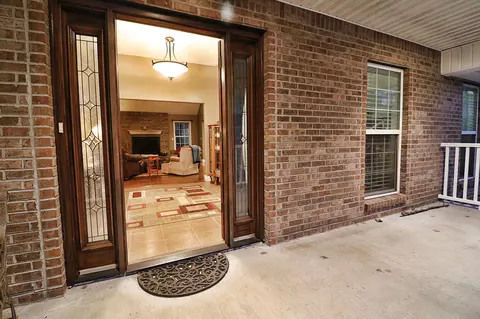 385 Eli Ln, Oneida, TN 37841 photo 3
