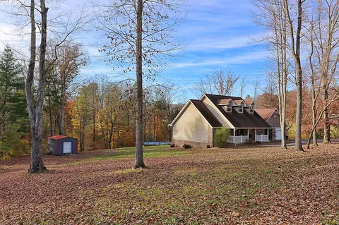 385 Eli Ln, Oneida, TN 37841 photo 1
