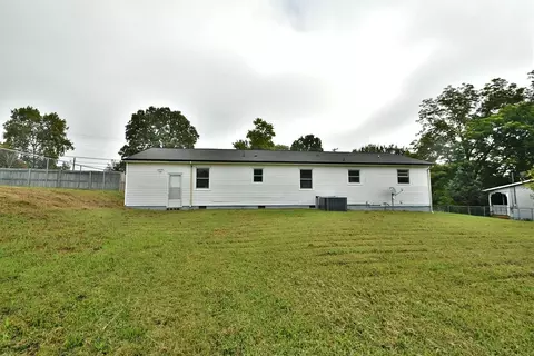 8013 Sharp Rd, Powell, TN 37849 photo 16