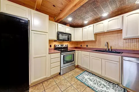 1010 Gamble Dr, Heiskell, TN 37754 photo 7