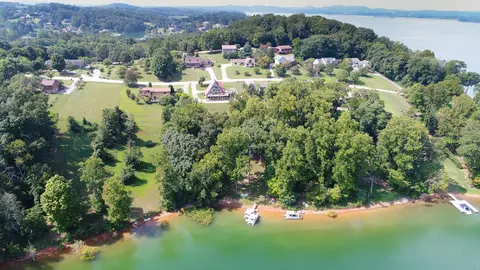1826 Wilderness Dr, Talbott, TN 37877 photo 2